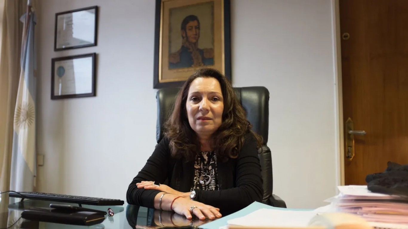 "Los sótanos de la democracia dejaron de existir en la AFI, pero en el GCBA no puede meterse el presidente de la Nación", Cristina Caamaño en Hagamos algo con esto