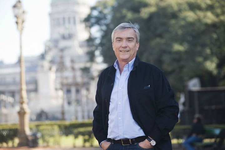 Álvaro González: "Yo no podría trabajar con Milei".