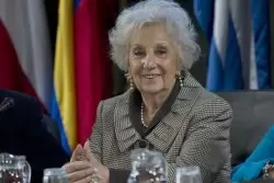 Estela de Carlotto: "El gobierno cierra todas las puertas de lo que le hace bien a la sociedad”