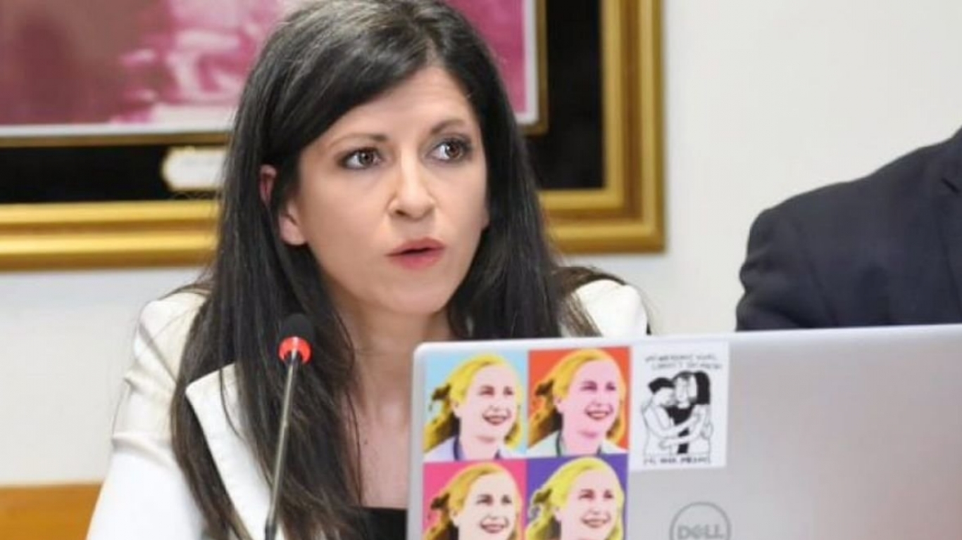 "El resultado del Aporte Extraordinario fue muy bueno y alentador, el 80 por ciento de los contribuyentes cumplió", Fernanda Vallejos