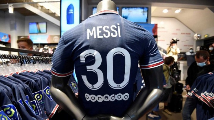 En medio de la polémica entre Messi y PSG, el club dejó de vender su camiseta